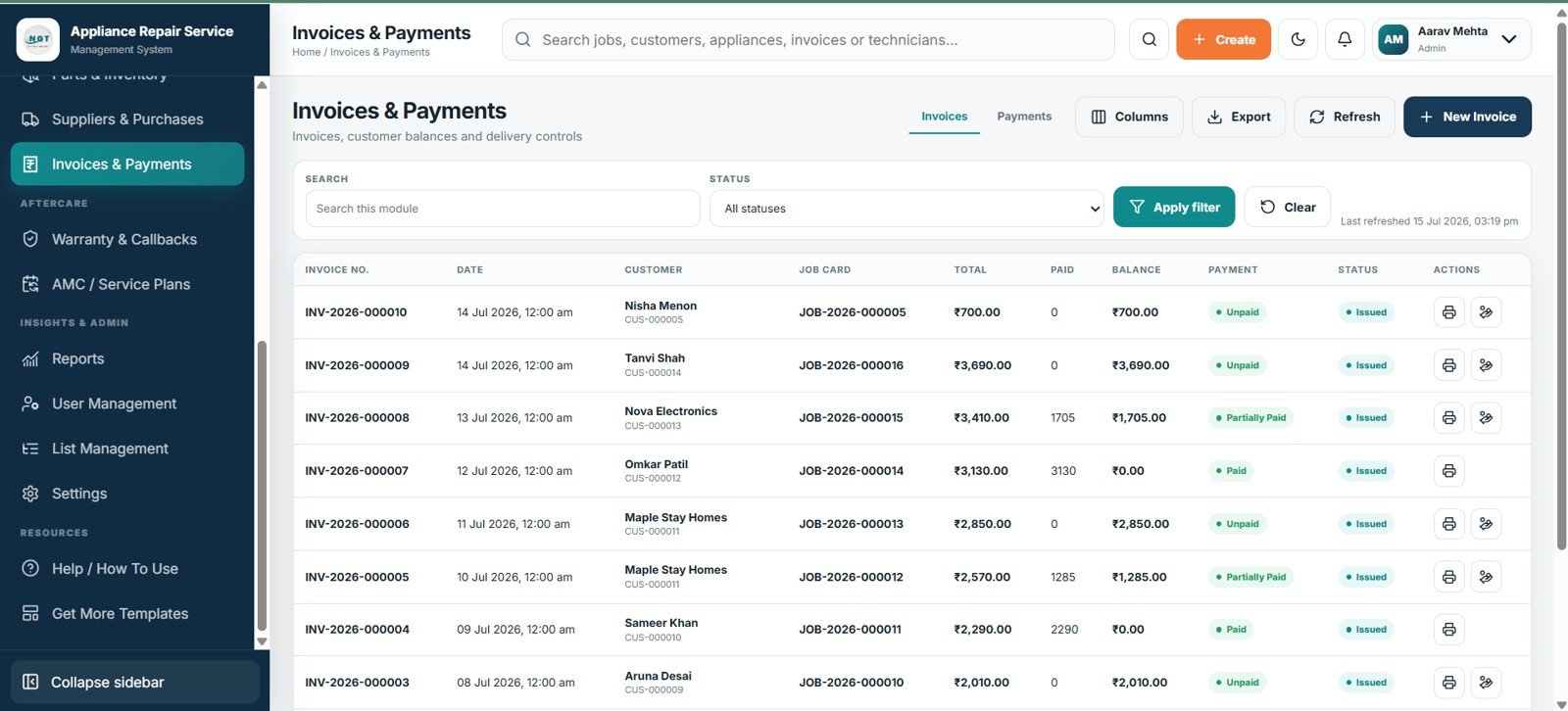 Customer repair invoices with payment method paid value and balance